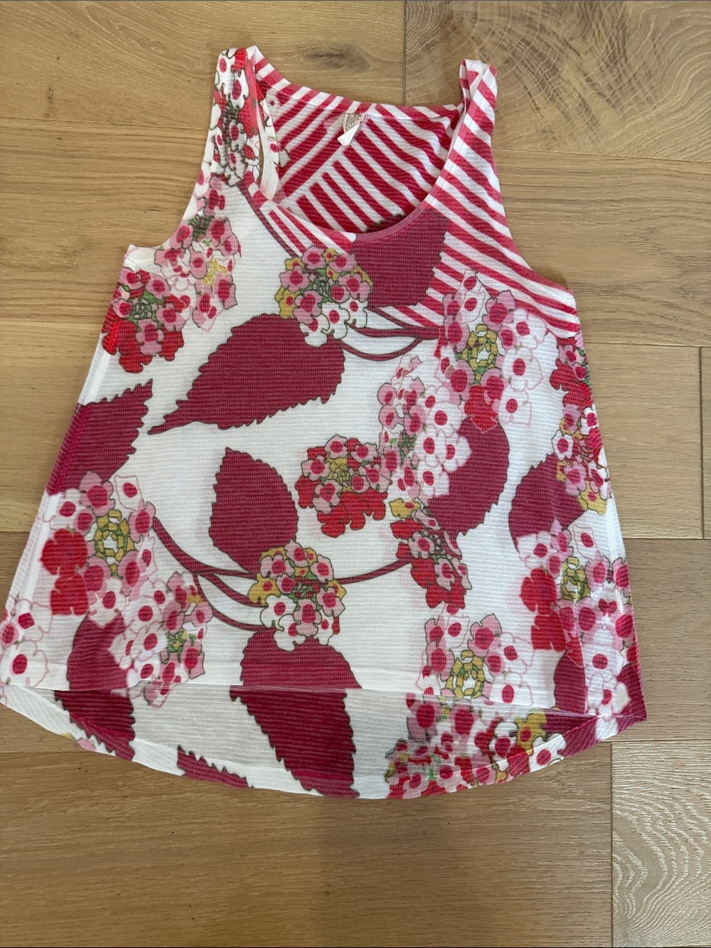 Atelier 5 Floral Print Red, Pink and White Women’s Tank Top size S